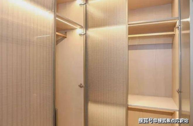科→首页网站→楼盘测评→中心电话→百科→首页网站→24小时热线九游会j9登录世纪瑧邸售楼处电话→世纪瑧邸售楼中心电线年楼盘百(图7)